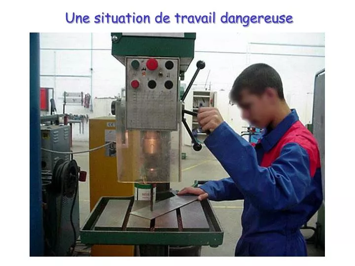 PPT - Une situation de travail dangereuse PowerPoint Presentation - ID ...