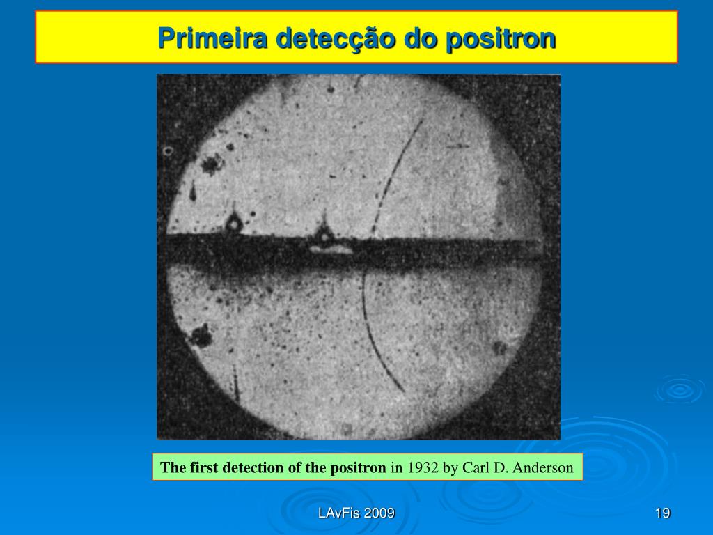 PPT - Decaimento radioativo câmara de neblina PowerPoint Presentation -  ID:4902058